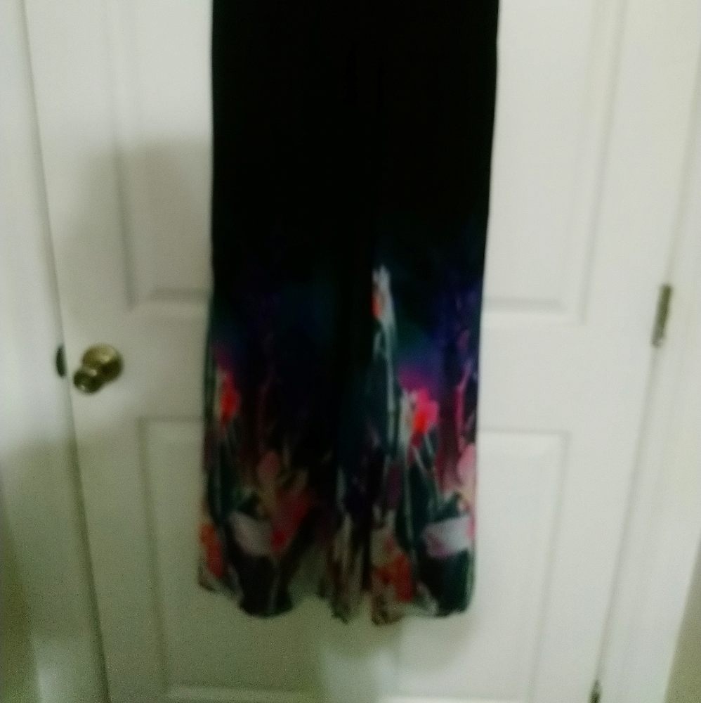 Black skirt with flowers